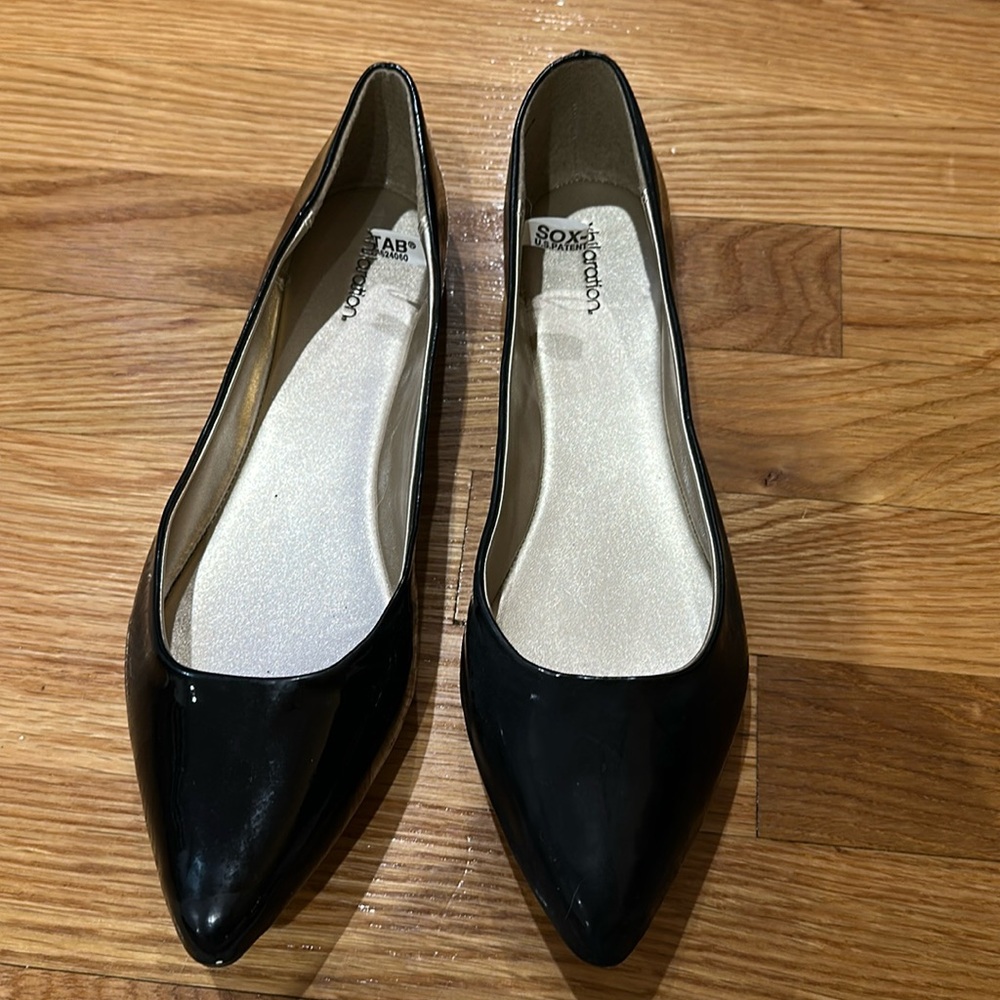 Xhilaration black patent leather size 10 flats. Like new, never worn.